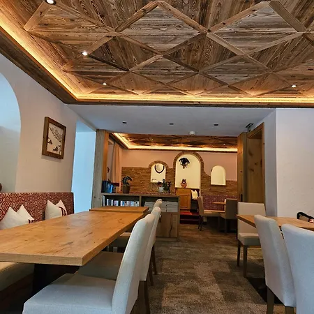 Elisabeth 招待所 圣安东阿尔贝格