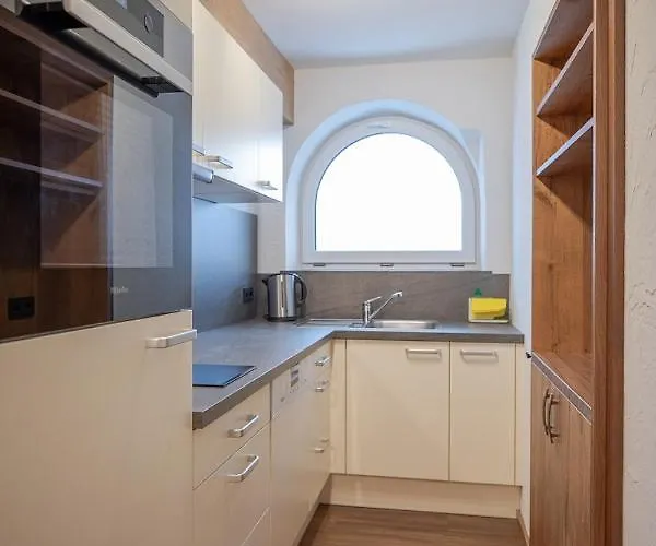 Elisabeth 3* סן אנטון